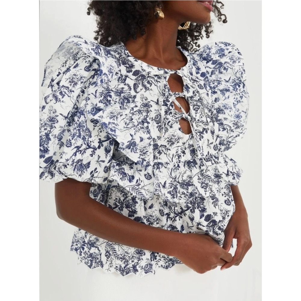 Hyacinth House Nadia Blouse XL Navy Floral Toil Print Ruffle Cotton Tuckernuck